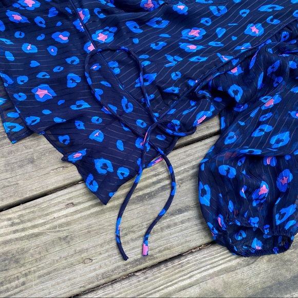 Blue Black & Pink Cheetah Print Wrap Top Puff Sleeves | Size M - Picture 2 of 6